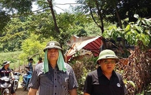 Tướng Hồ Sỹ Tiến tới hiện trường thảm sát, chỉ đạo truy bắt nghi can