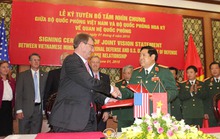 Việt-Mỹ ký Tuyên bố tầm nhìn chung về quan hệ quốc phòng