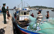 Làm rõ vụ lính Trung Quốc uy hiếp, cướp cá của ngư dân Việt Nam