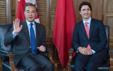 Ngoại trưởng Trung Quốc bị phản ứng vì mắng phóng viên Canada