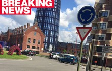 Cảnh sát Bỉ bị chém giữa ban ngày