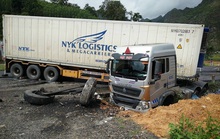 Xe container gây tai nạn kinh hoàng, 5 người thương vong