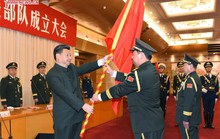 Trung Quốc lập binh chủng tên lửa