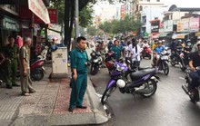 Một người bị chém lìa tay trên đường phố TP HCM