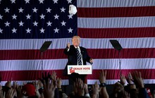 Ông Trump không dè chừng Nga