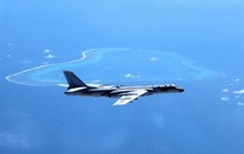 Trung Quốc tung máy bay ném bom hạt nhân dằn mặt ông Trump?