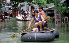 Trung Quốc đối mặt nguy cơ lũ lụt thảm khốc