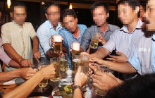 Đàn ông Việt “mê” rượu bia nhất thế giới