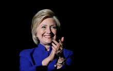Bà Clinton thắng lớn ở bang California
