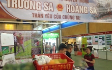Bán hải sản ngư dân đánh bắt từ Hoàng Sa, Trường Sa