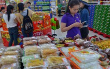Lo hàng Tết ế ẩm