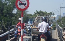 Bất chấp biển cấm