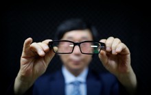 Xông vào đám cưới “săn” quan tham