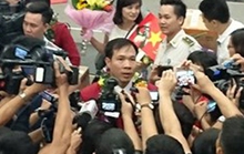 Hoàng Xuân Vinh bật mí về phát đạn xuất thần giành HCV