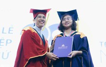 Trường ĐH Hoa Sen trao bằng tốt nghiệp  đợt 2 cho 672 sinh viên