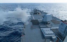 Mỹ có thể triển khai pháo di động ở biển Đông