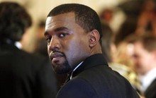 Siêu sao Kanye West nợ như chúa chổm?