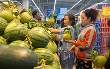 Co.opmart Gò Công thu hút gần 10.000 lượt khách mỗi ngày