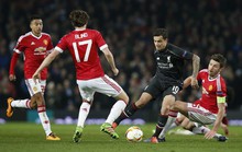 Man United dừng bước trước Liverpool
