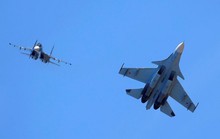 Chiến đấu cơ Nga áp sát máy bay trinh sát Mỹ