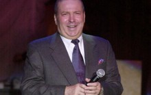 Nghệ sĩ Frank Sinatra Jr. đột tử ở tuổi 72
