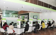 Vietcombank lên tiếng về việc tăng hàng loạt phí ngân hàng