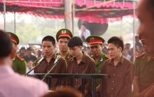 Hoãn phiên tòa phúc thẩm vụ thảm sát ở Bình Phước