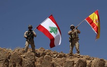 Quân Lebanon xông vào tiền đồn IS kéo cờ Tây Ban Nha