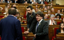 Tây Ban Nha: Nghị viện Catalonia tuyên bố độc lập