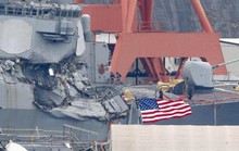 Tàu chiến Mỹ không né tránh dù được tàu hàng cảnh báo?