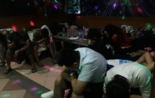 Đột kích quán karaoke, phát hiện hơn 50 người phê ma túy