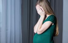 Tỉ lệ sẩy thai đến 42% nếu lúc trẻ bạn bị stress