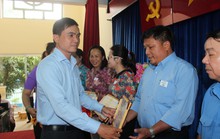 Tuyên dương điển hình học tập Bác