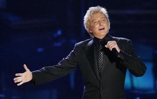 Danh ca Barry Manilow lần đầu công khai đồng tính