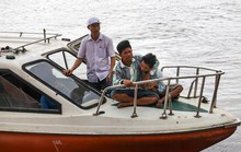 Bắt người lái sà lan ẩu làm 2 mẹ con chết trên sông Sài Gòn