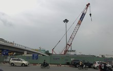 Cho một công ty tiếp tục thi công dự án cầu vượt cửa ngõ Tân Sơn Nhất