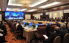Hội nghị liên Bộ trưởng Ngoại giao - Kinh tế kéo dài hơn dự kiến