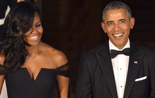 Ông Obama mặc một bộ vest suốt 8 năm