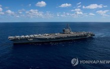 Tàu Trung Quốc bám đuôi tàu sân bay Mỹ ở biển Đông