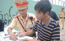 Khó xử phạt chủ ô tô vi phạm qua tài khoản
