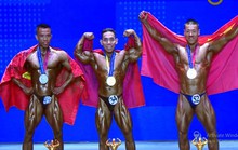 Hạ lực sĩ Trung Quốc, Phạm Văn Mách lên ngôi vô địch thế giới