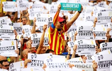 450.000 người xuống đường ở Catalonia sau đòn mạnh từ Tây Ban Nha