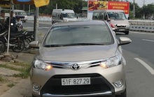 Dừng ô tô ngủ bên đường, bị trộm hơn 100 triệu đồng