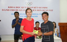 Giảng viên nước ngoài ấn tượng với HLV quần vợt Việt Nam