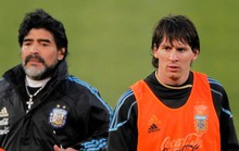 Maradona: Hãy thôi “thần thánh hóa” Messi