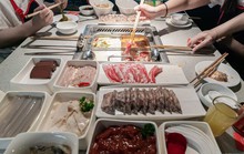 Trung Quốc có thêm 4 tỷ phú USD nhờ chuỗi nhà hàng lẩu
