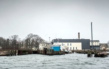 Đan Mạch đưa người nhập cư ra hoang đảo
