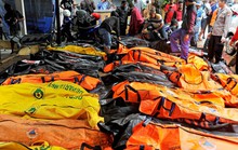 Indonesia tan nát vì sóng thần