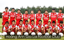 Bệ phóng cho bóng đá nước nhà
