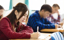 Tôi hối hận vì bán nhà cho con du học